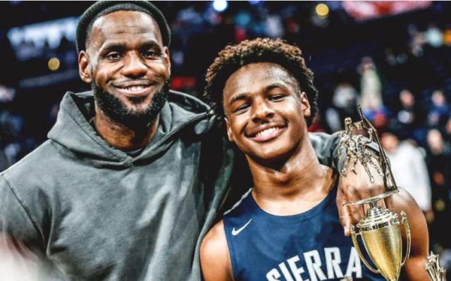 开云下载-詹姆斯化身“中国式家长”布朗尼真的该进NBA吗？