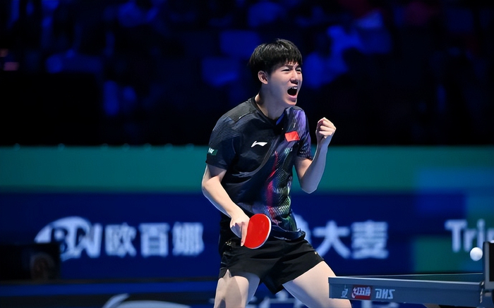 梁靖崑输了，温瑞博赢了！国乒世乒赛第5人，到底该选谁？|世界杯|世界杯小组赛|樊振东|伦敦世乒赛|西蒙·高茨_新浪体育_新浪新闻